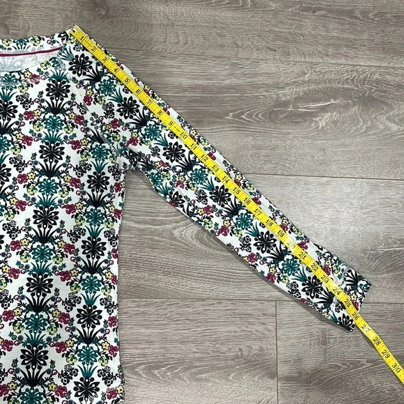 T by Talbots Long Sleeve Raglan Two Button Floral Knit Top MP - Picture 12 of 16